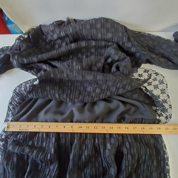 Black Lace Tiered Midi Dress Size L Ruffled High Neck Dark Romantic Whimsigoth - Picture 11 of 16